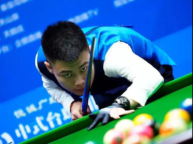 探讨这项决 探讨这项决