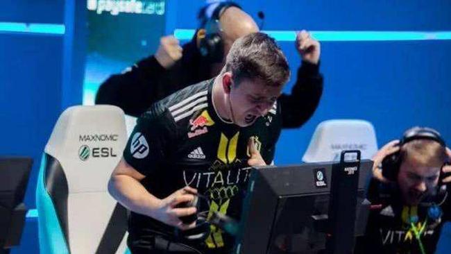 在快节奏的 在快节奏的