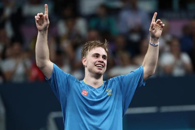 展现实力的 展现实力的