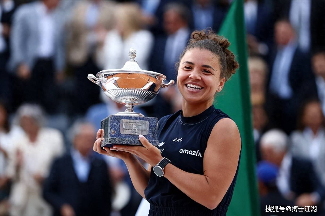 他在拼抢力 他在拼抢力