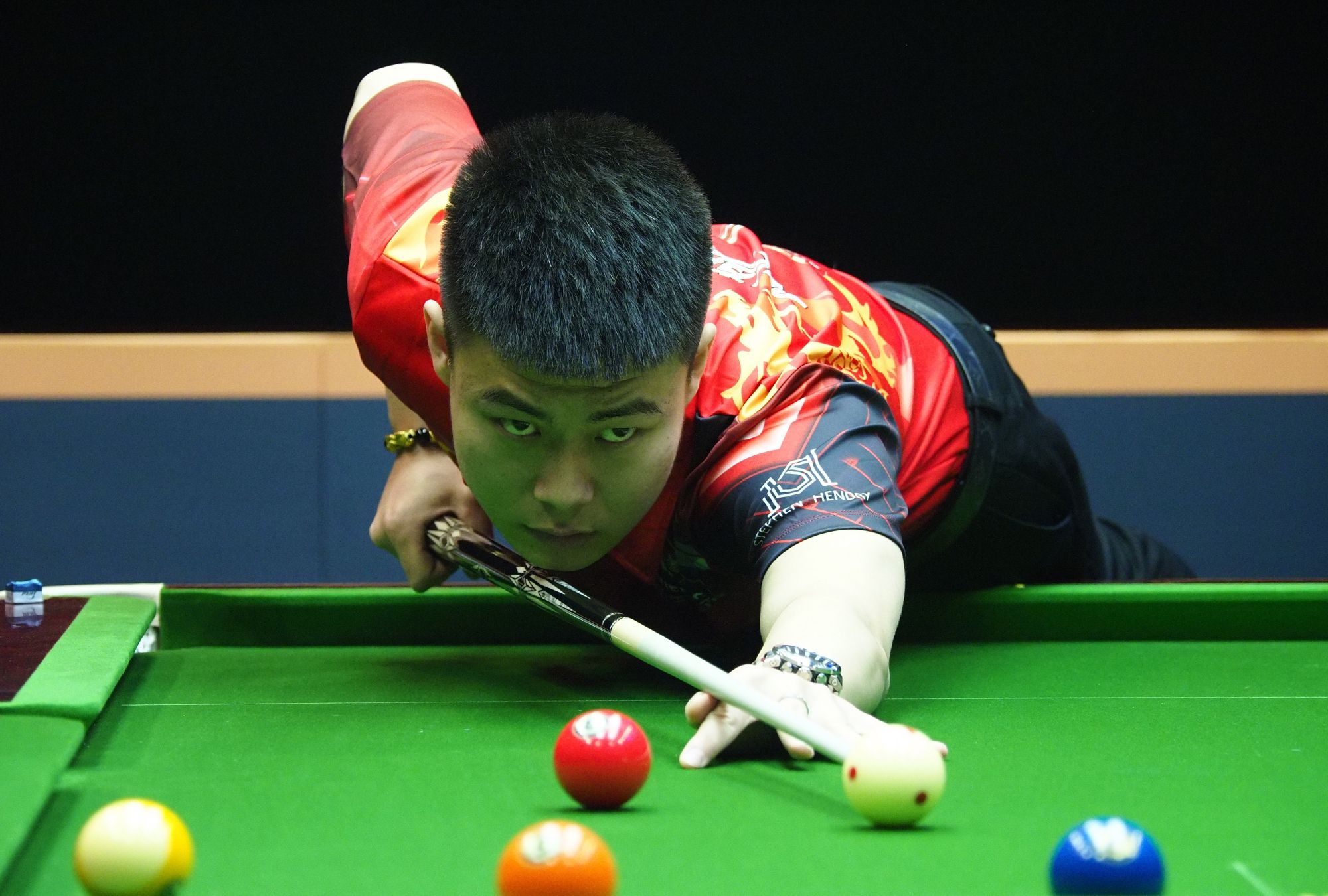 不断涌现出 不断涌现出