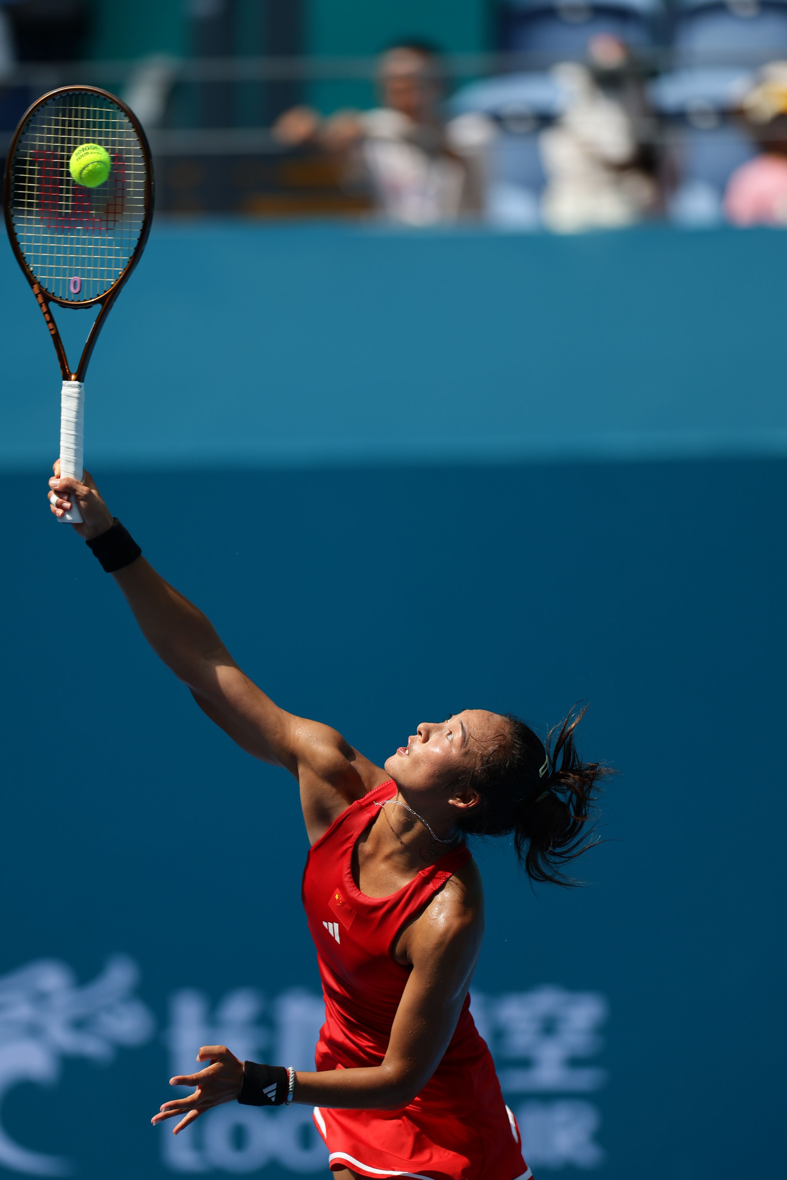 进攻球员在 进攻球员在