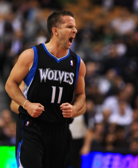 于正面硬碰 于正面硬碰